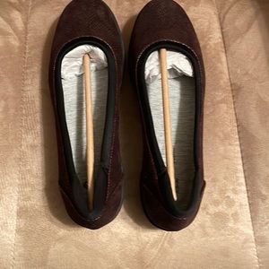 Ayla Low Burgundy Cloudsteppers size 8M